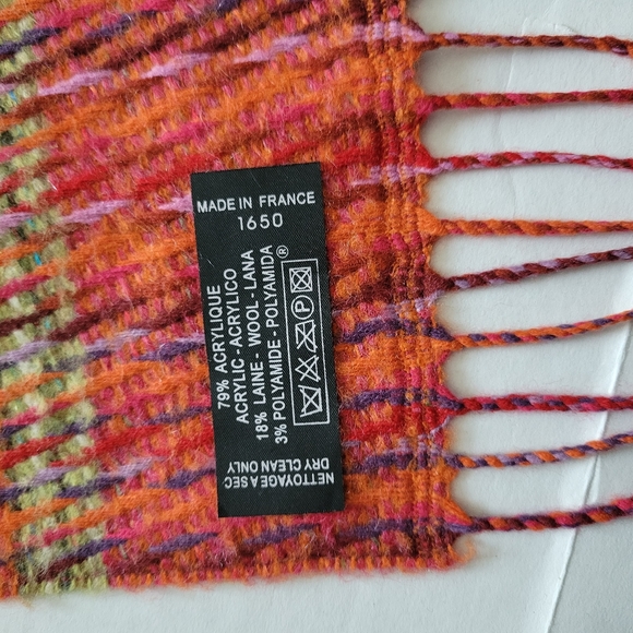 Gorgeous Wsrm Wrap Shawl - Picture 5 of 5